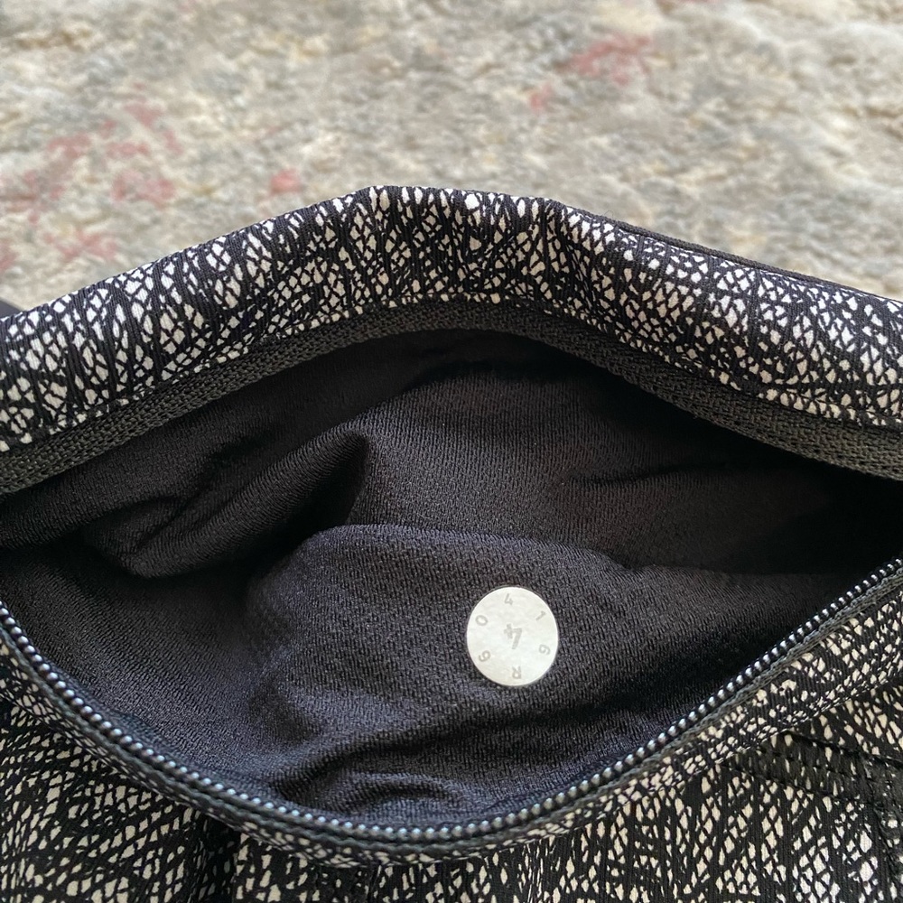 Lululemon Pace Rival Crop - Picture 7 of 10